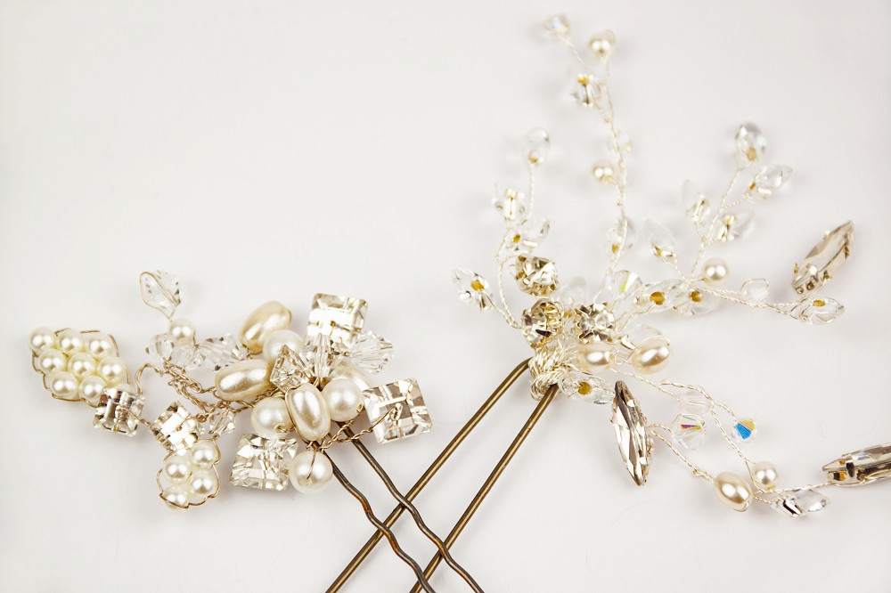 Gardenia bridal hairpins