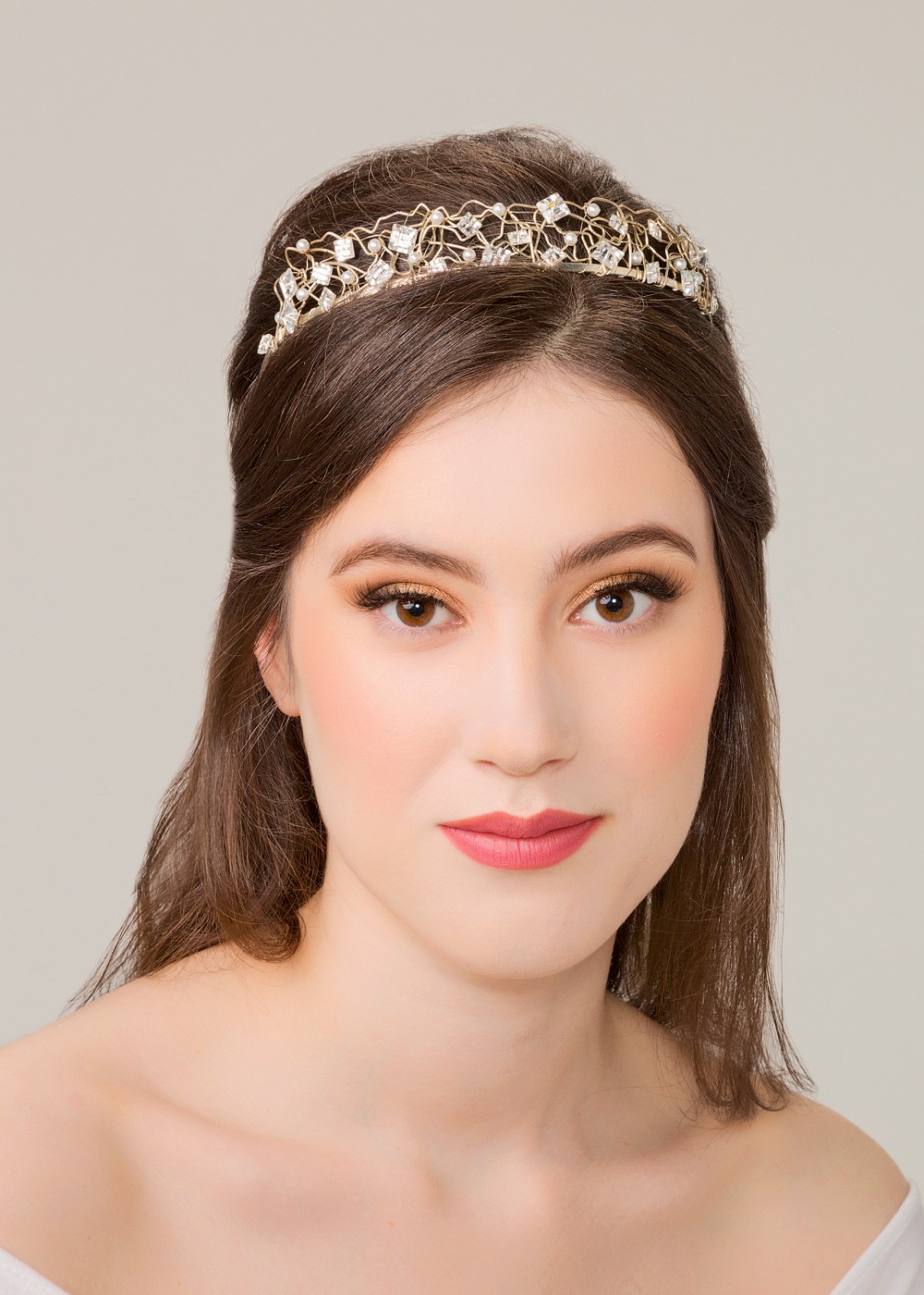 Gina bridal headpiece