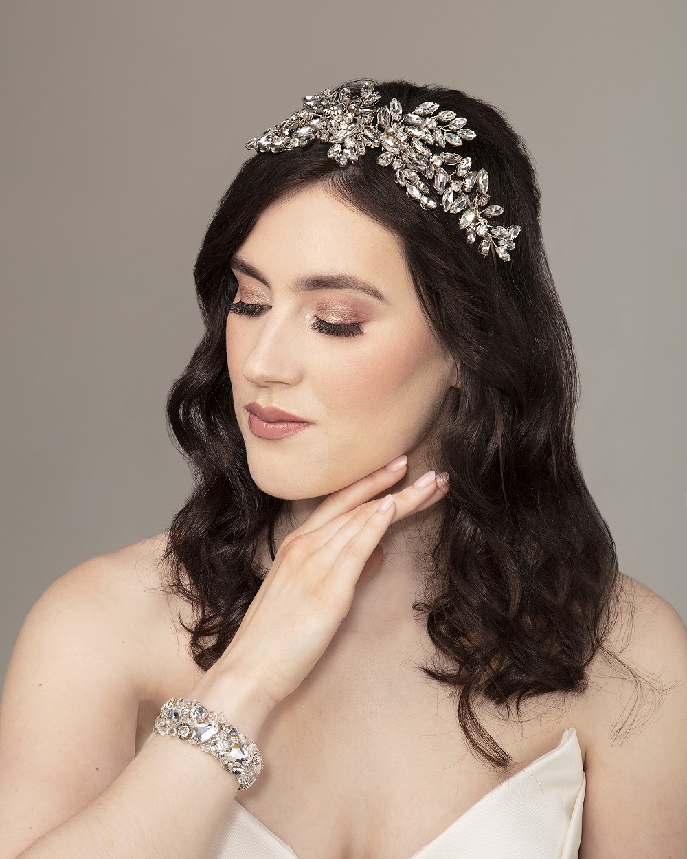 Annassa bridal tiara