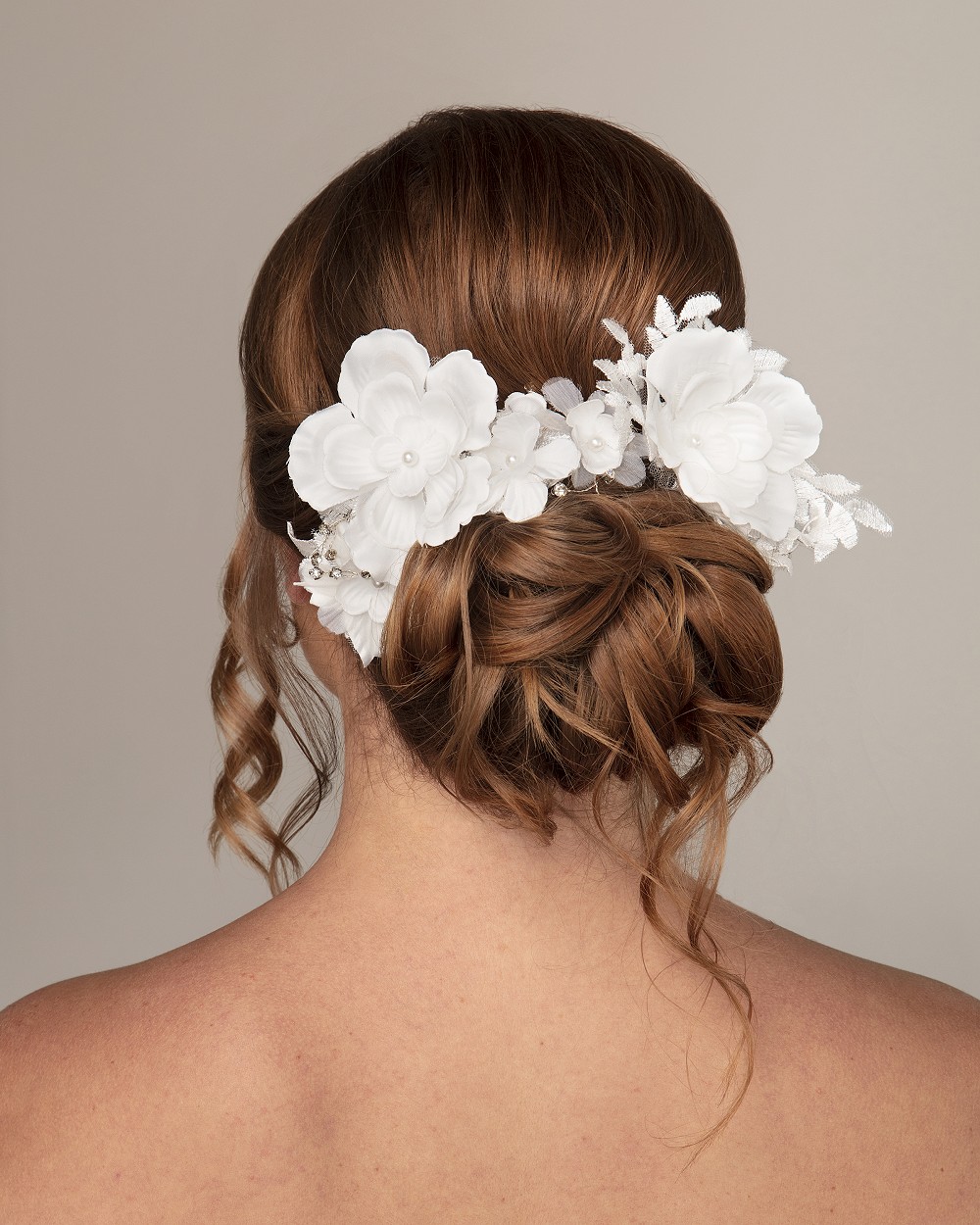 Zinnia hair vine